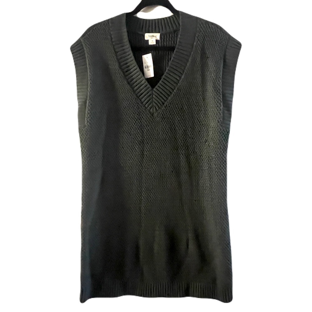 NWT UP West Army Green  Ribbed Sweater Vest Dress SZ M